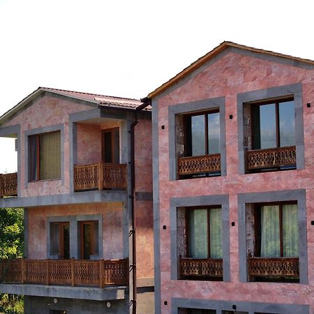 Kefilyan Family Hotel Sanain Luaran gambar
