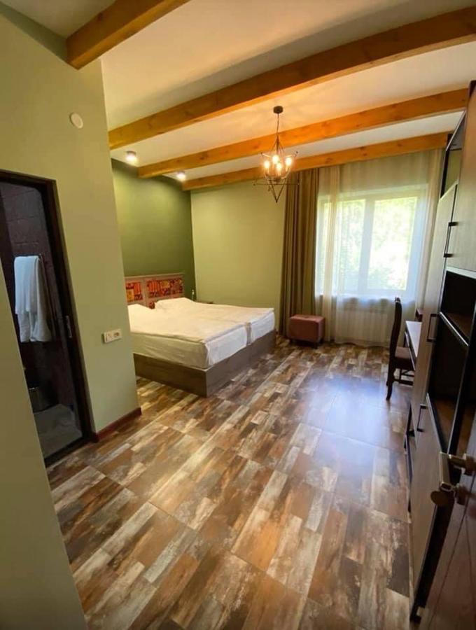 Kefilyan Family Hotel Sanain Luaran gambar