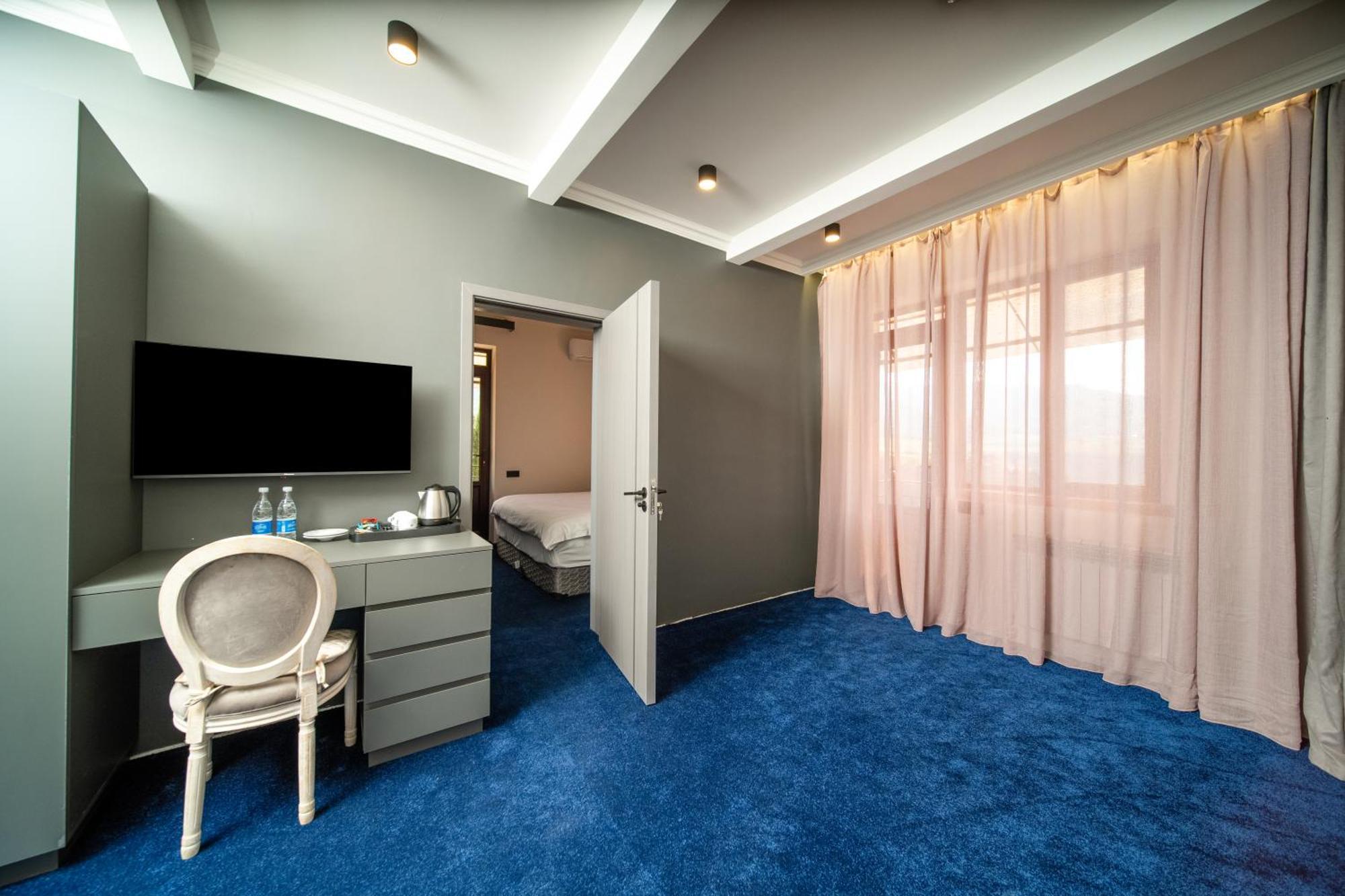 Kefilyan Family Hotel Sanain Luaran gambar