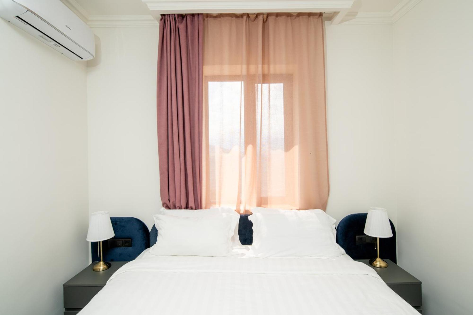 Kefilyan Family Hotel Sanain Luaran gambar
