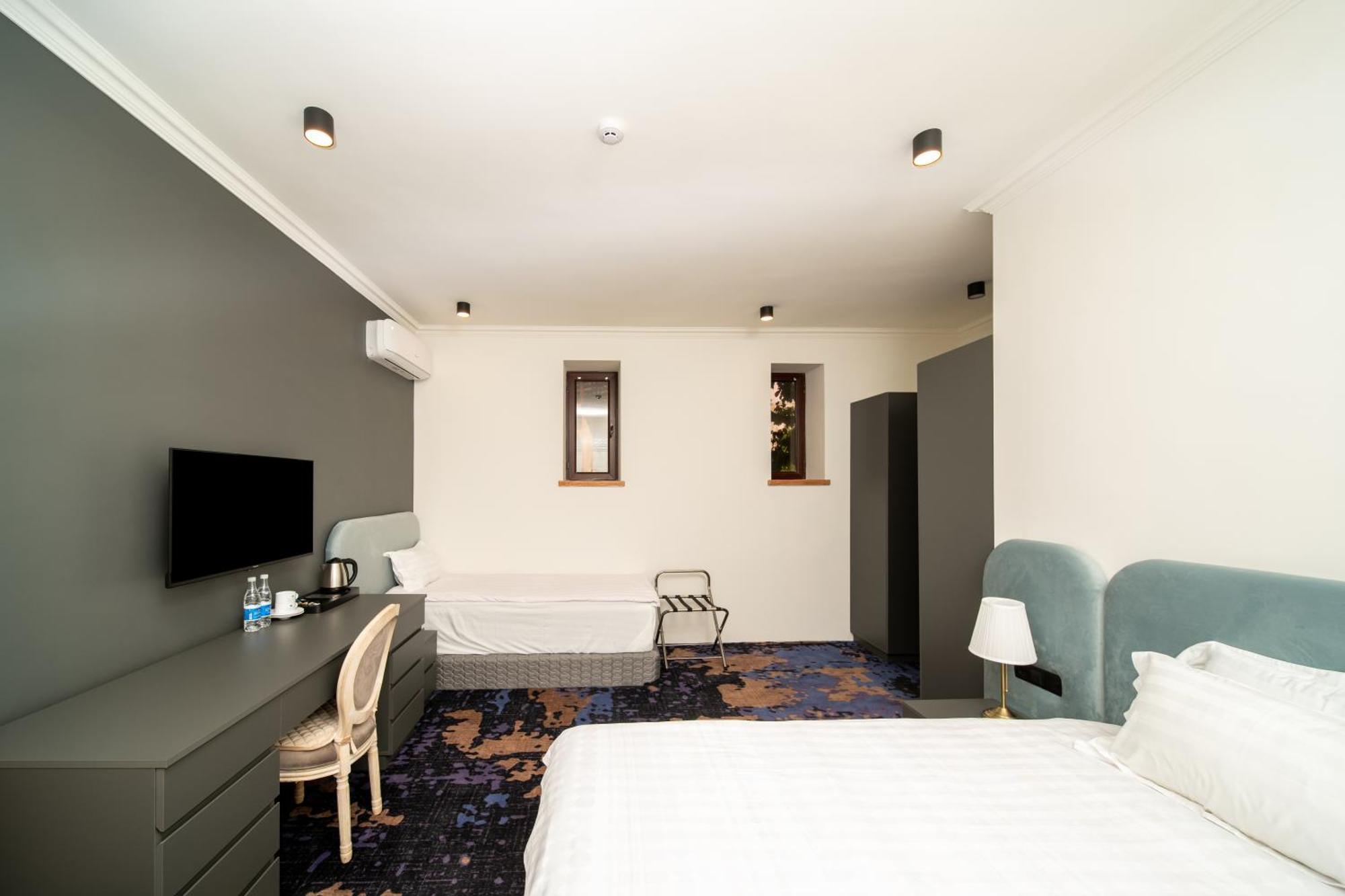 Kefilyan Family Hotel Sanain Luaran gambar